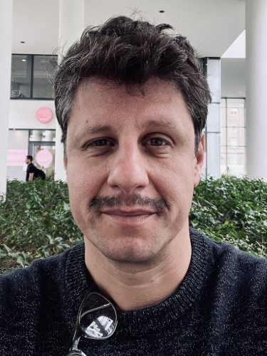 Ruszty László